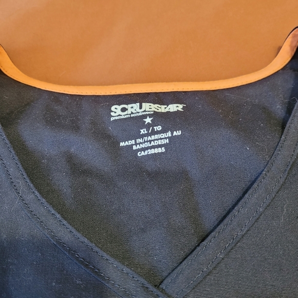SCRUBSTAR black womens multi pocket vneck scrub top size XL - Picture 4 of 4